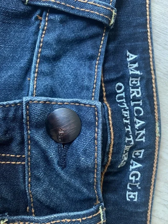 American Eagle Outfitters Dark Blue Denim Jean Shorts - Picture 3 of 11